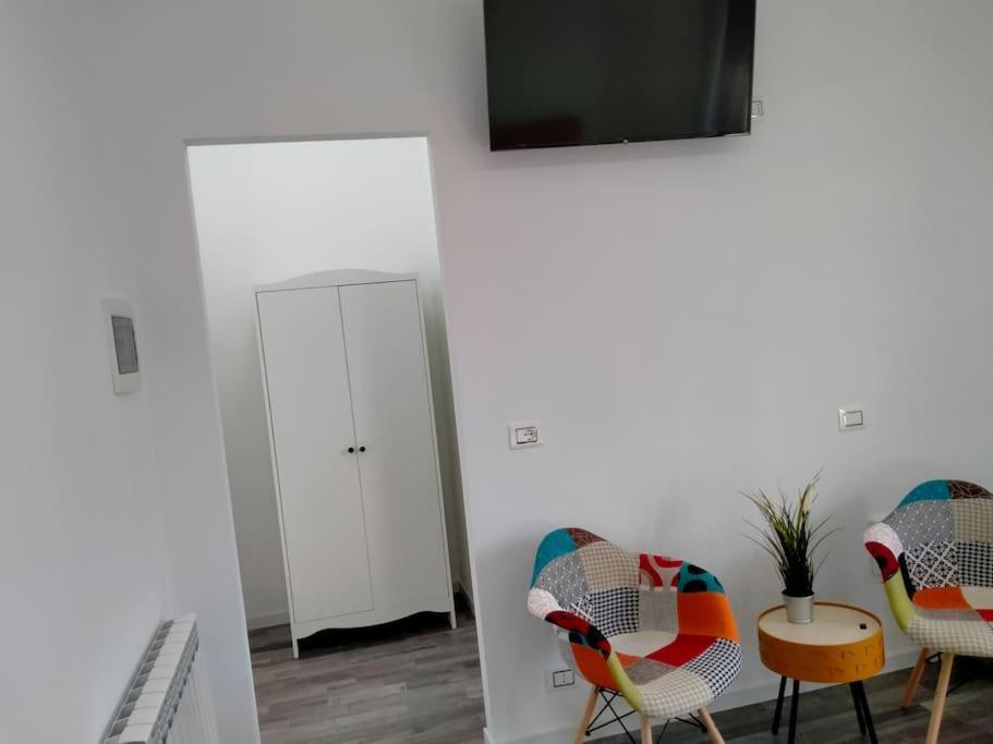 Suite Room Malpensa B&B Кардано-аль-Кампо Экстерьер фото